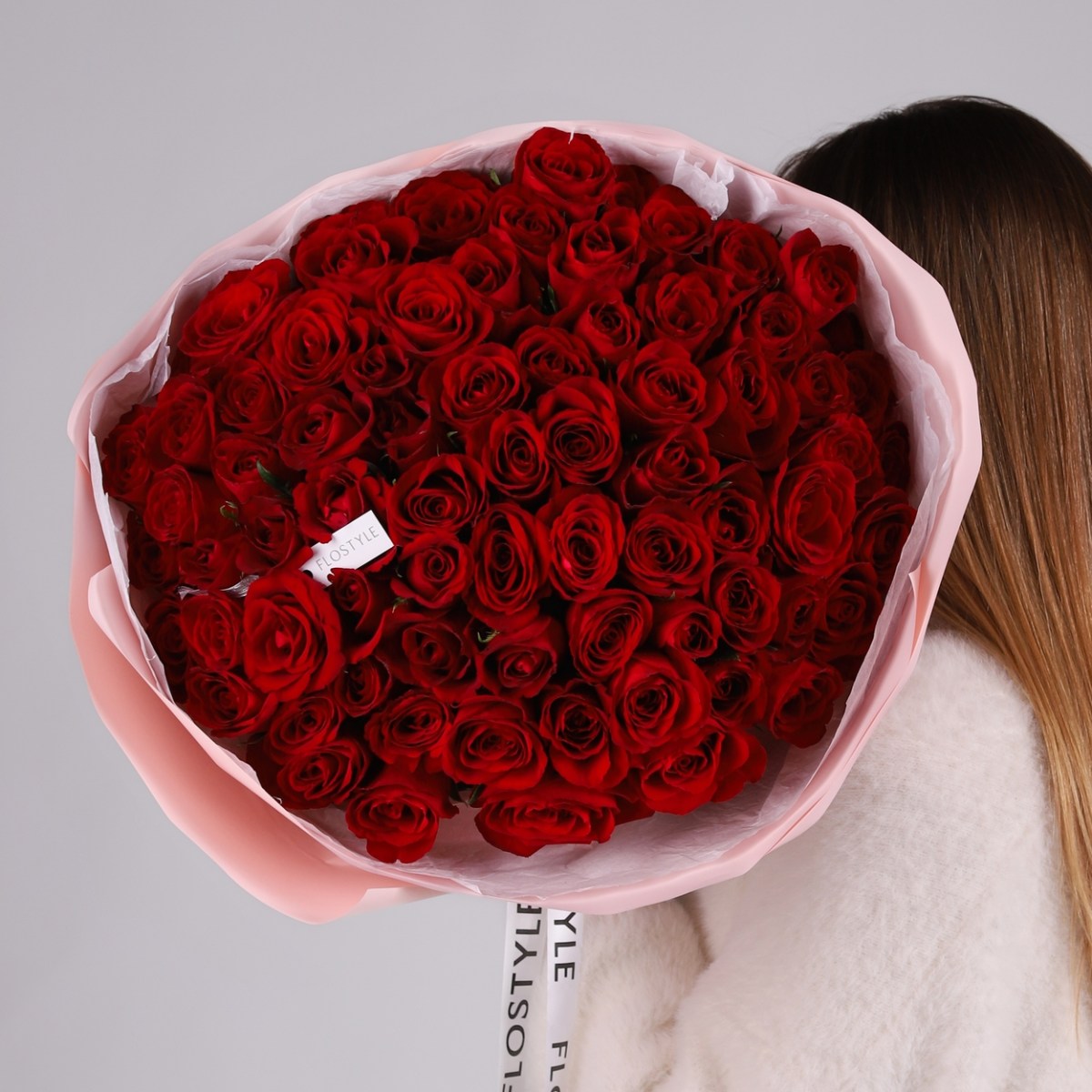 Букет 75 красных роз